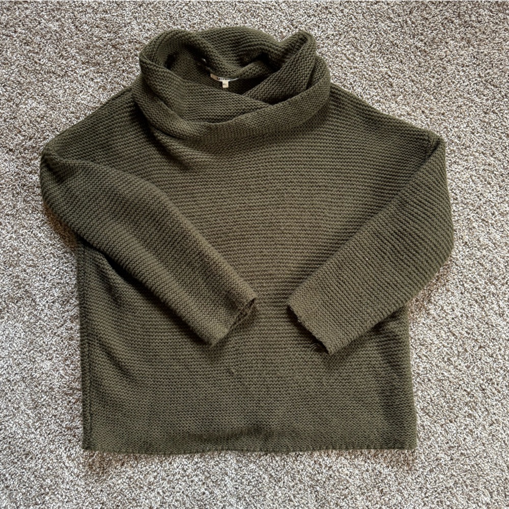Miracle USA Sweater